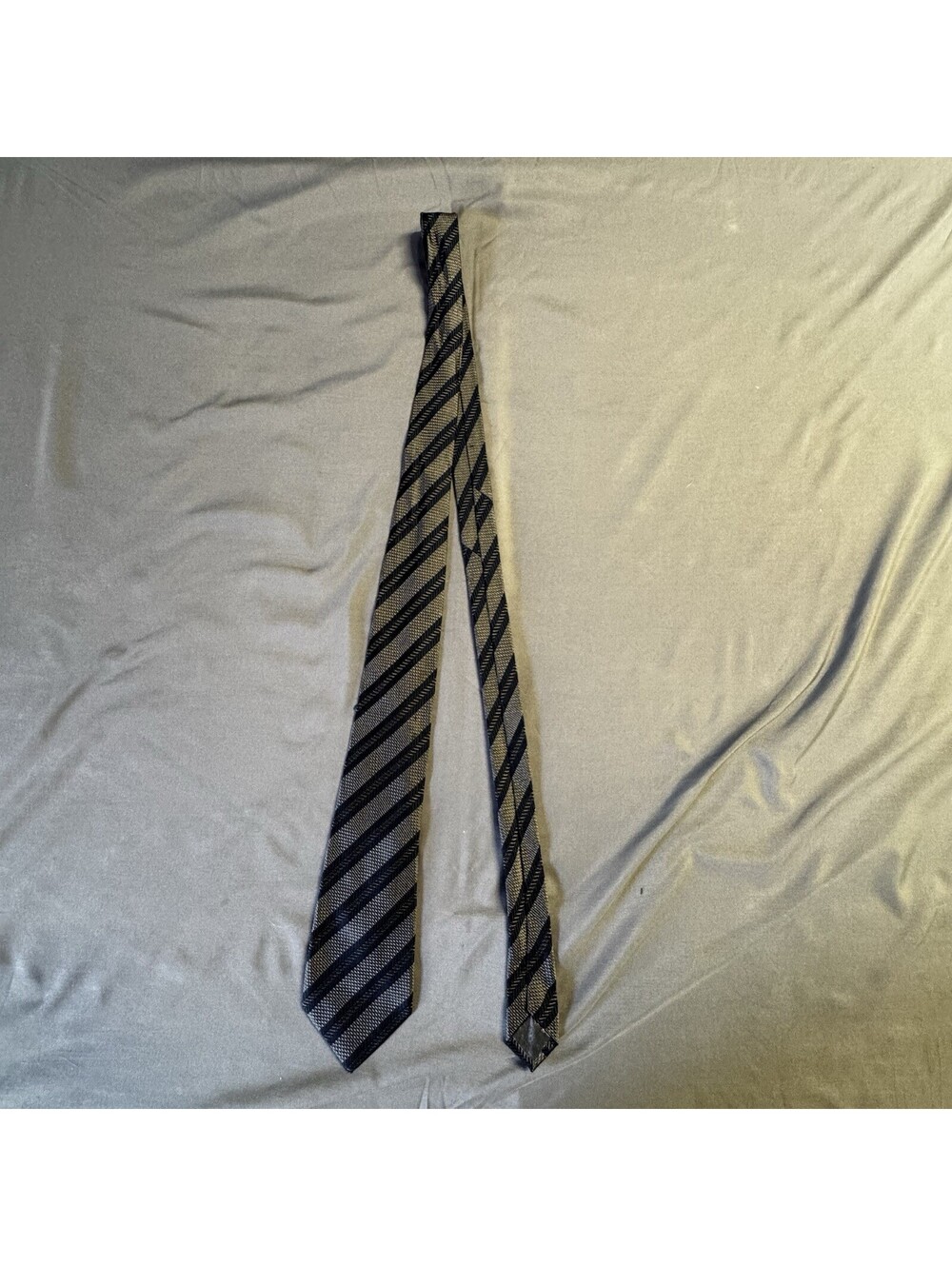 LOEWE Madrid 1846 Mens Silk Tie Made in Spain Navy Blue Grey Striped Necktie⁠